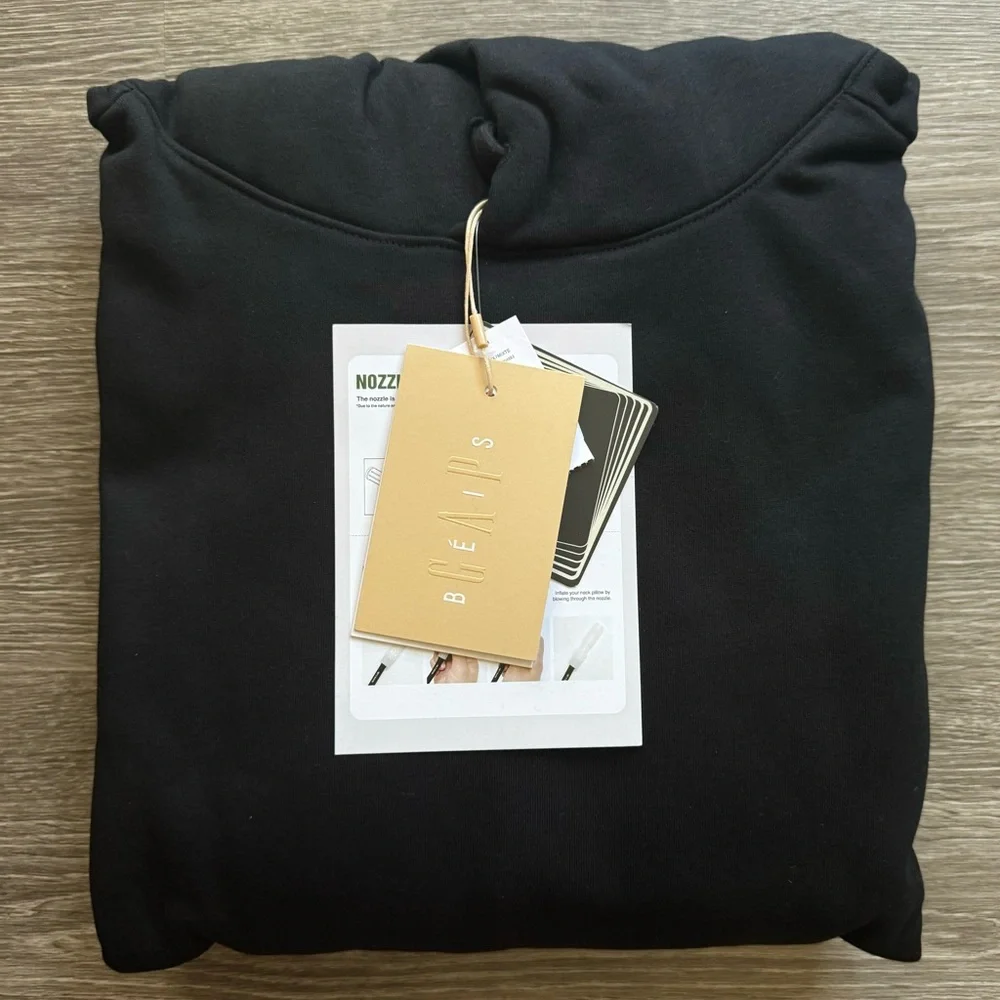 Gap x Beis Heavyweight Travel Hoodie
Black small NWT - Picture 1 of 10